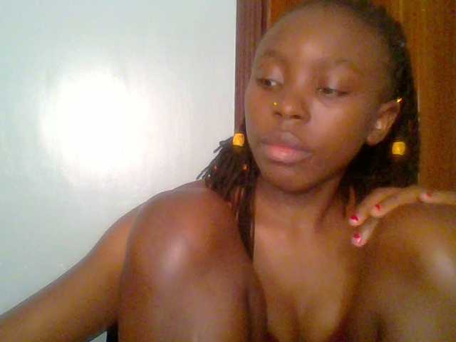 chocolate-brownie's BongaCams show and profile