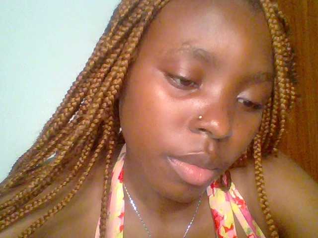 chocolate-brownie's BongaCams show and profile