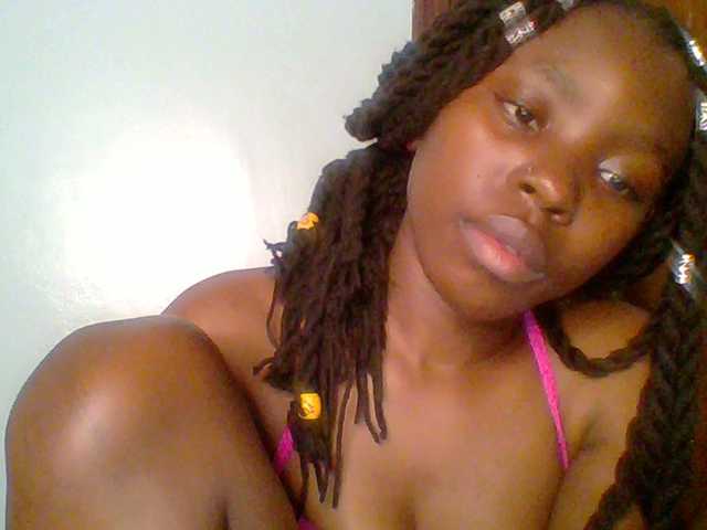 chocolate-brownie's BongaCams show and profile