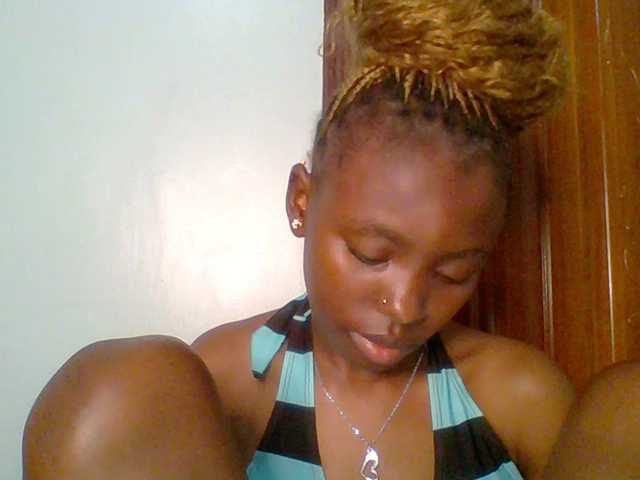 chocolate-brownie's BongaCams show and profile