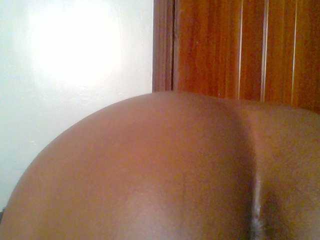 chocolate-brownie's BongaCams show and profile