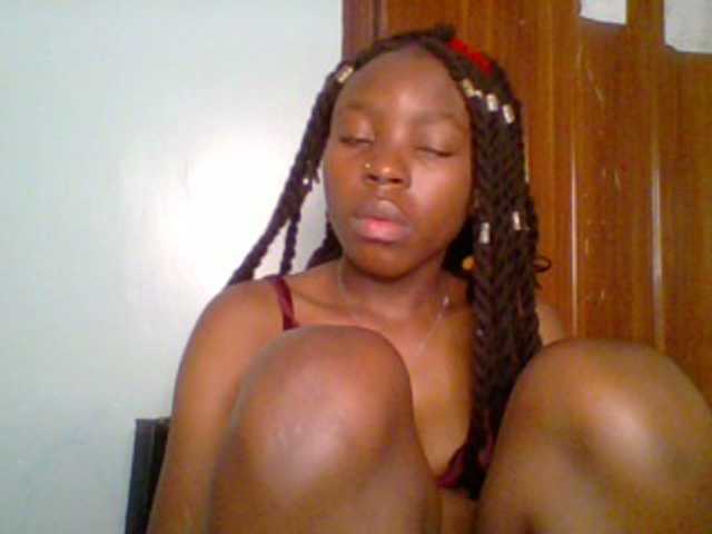 chocolate-brownie's BongaCams show and profile