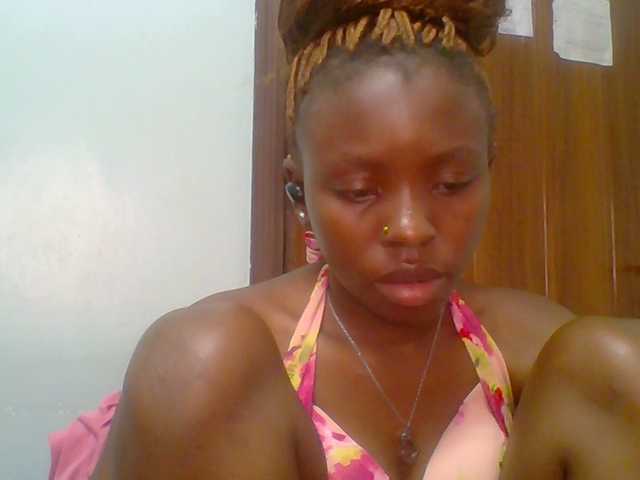 chocolate-brownie's BongaCams show and profile