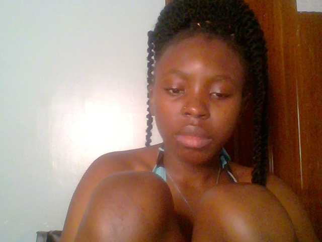 chocolate-brownie's BongaCams show and profile