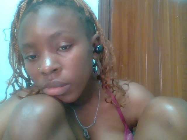 chocolate-brownie's BongaCams show and profile