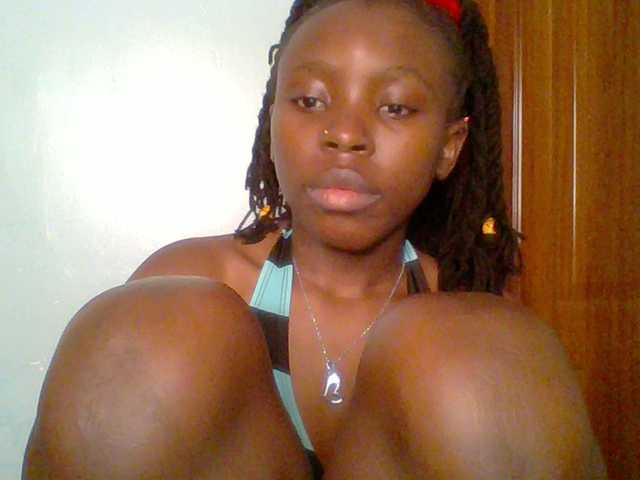 chocolate-brownie's BongaCams show and profile