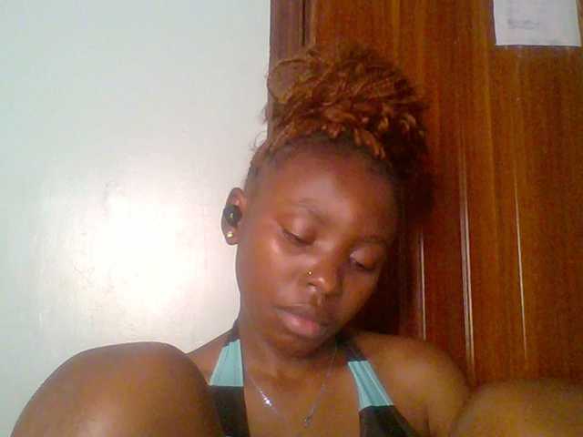 chocolate-brownie's BongaCams show and profile