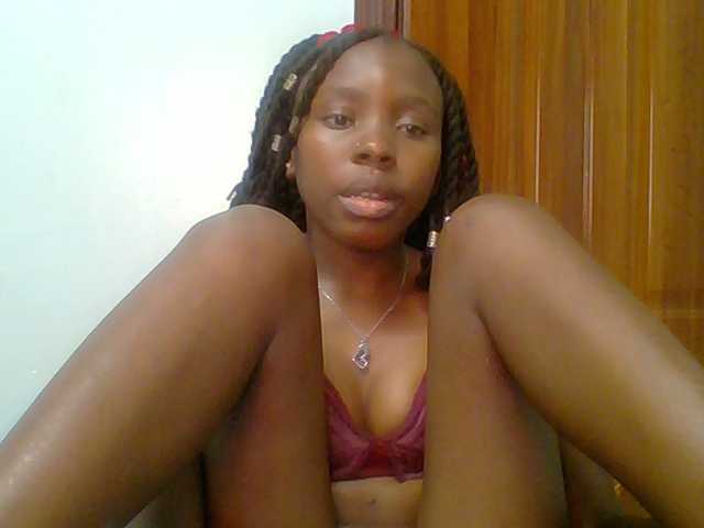 chocolate-brownie's BongaCams show and profile