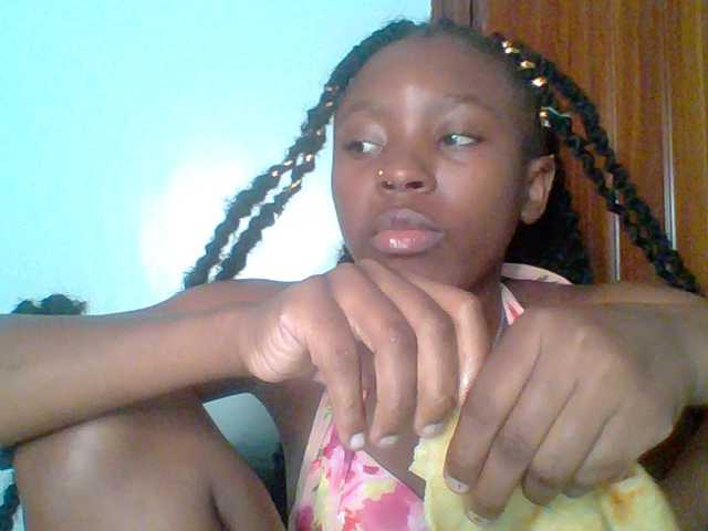 chocolate-brownie's BongaCams show and profile