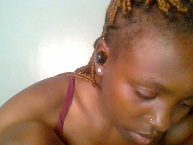 chocolate-brownie's BongaCams show and profile