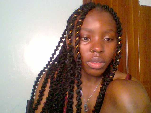 chocolate-brownie's BongaCams show and profile