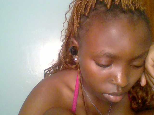 chocolate-brownie's BongaCams show and profile