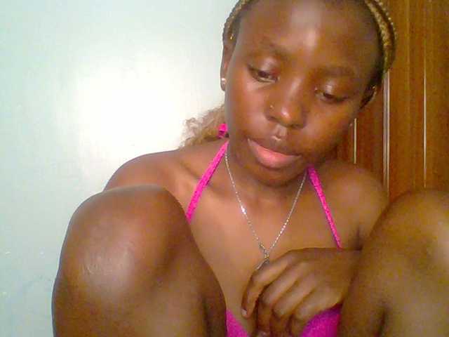 chocolate-brownie's BongaCams show and profile