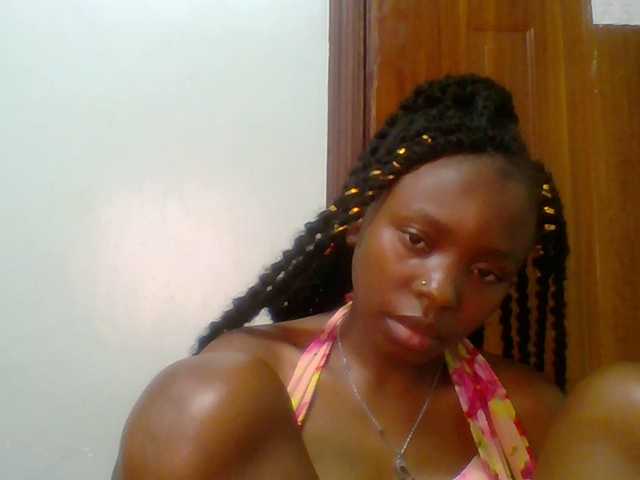 chocolate-brownie's BongaCams show and profile