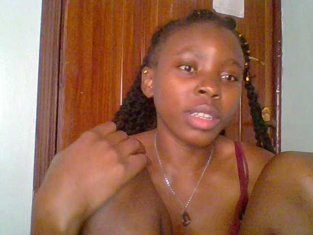 chocolate-brownie's BongaCams show and profile