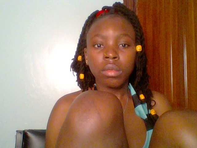 chocolate-brownie's BongaCams show and profile