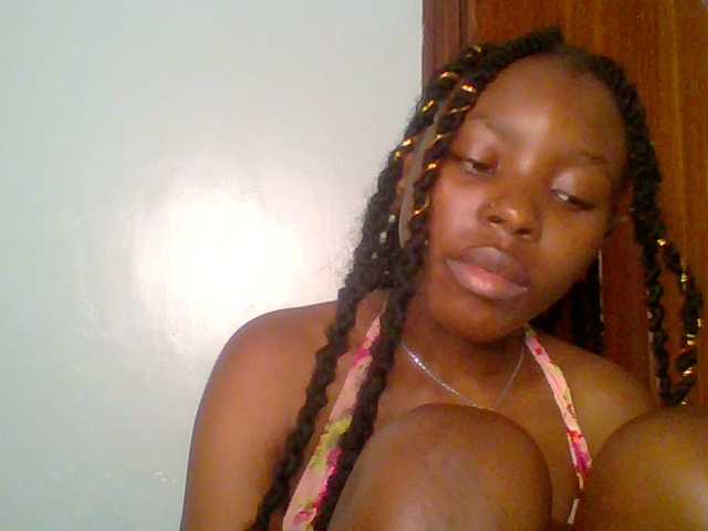 chocolate-brownie's BongaCams show and profile