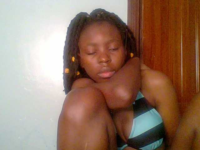 chocolate-brownie's BongaCams show and profile