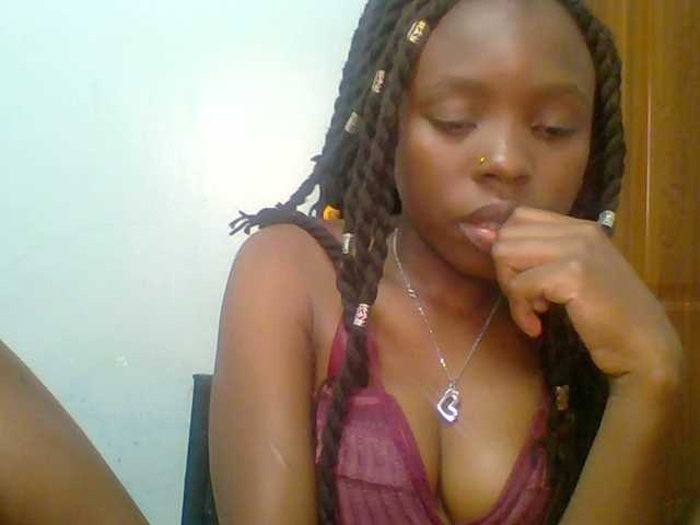 chocolate-brownie's BongaCams show and profile