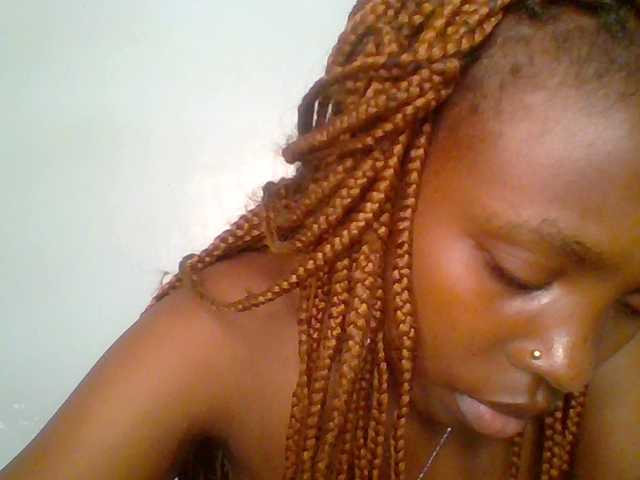 chocolate-brownie's BongaCams show and profile