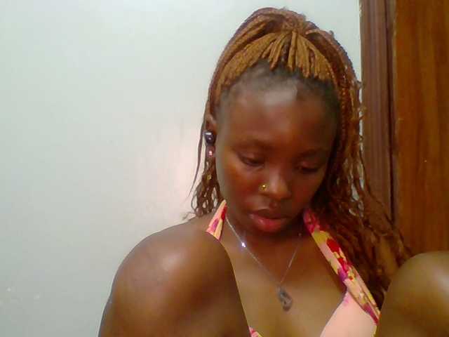 chocolate-brownie's BongaCams show and profile