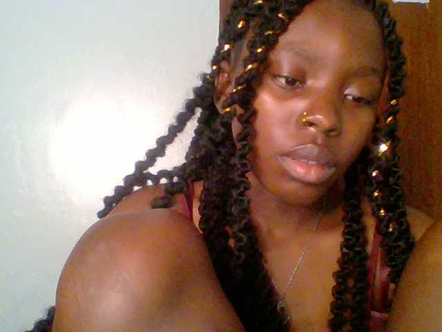 chocolate-brownie's BongaCams show and profile