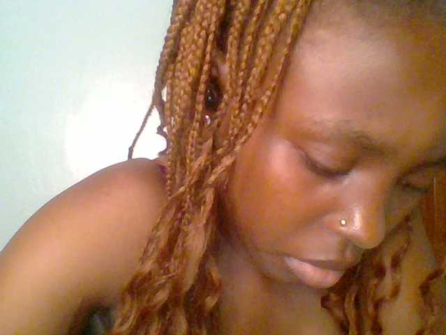 chocolate-brownie's BongaCams show and profile