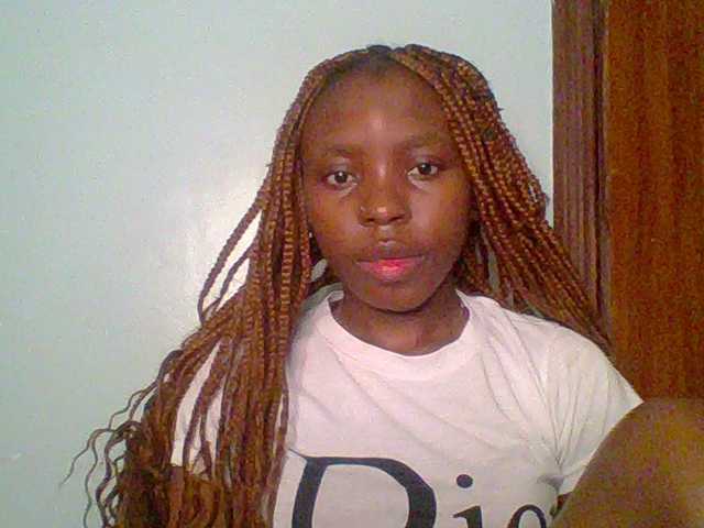 chocolate-brownie's BongaCams show and profile