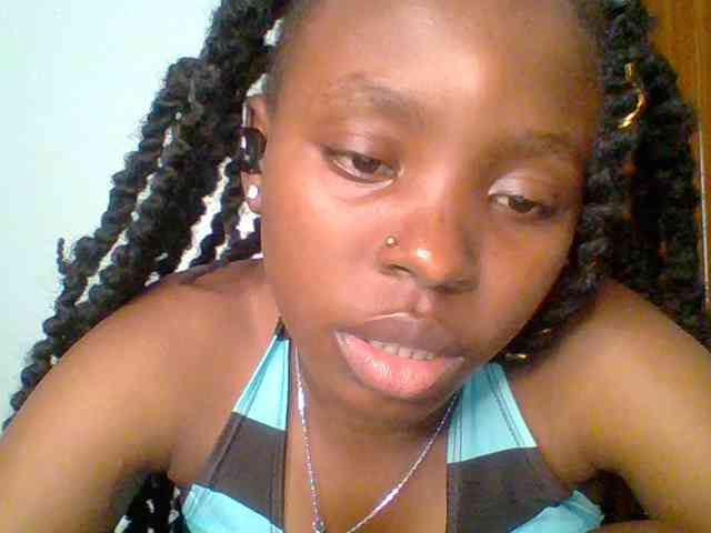 chocolate-browni... Live Webcam on BongaCams