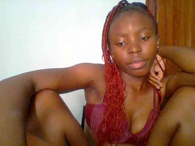 chocolate-browni... Live Webcam on BongaCams