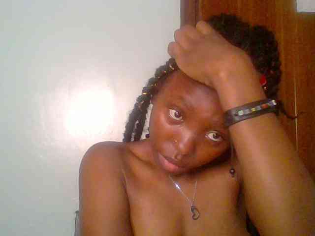 chocolate-browni... Live Webcam on BongaCams