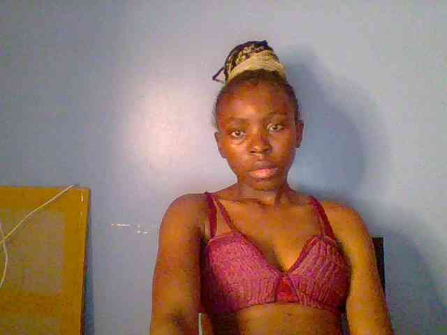 chocolate-browni... Live Webcam on BongaCams