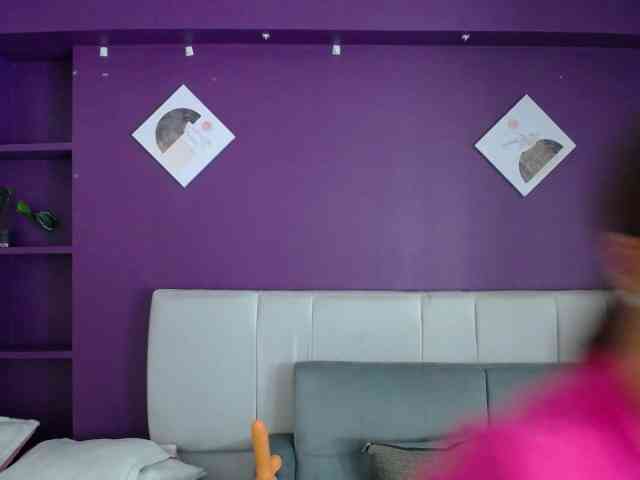 PamelaJohnsonn webcam