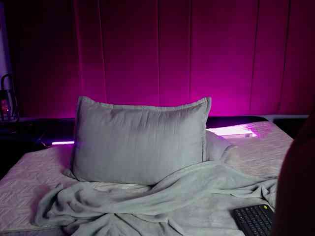 PamelaJohnsonn Live Webcam on BongaCams