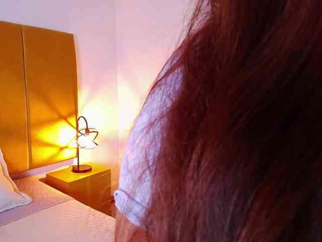 PamelaJohnsonn webcam