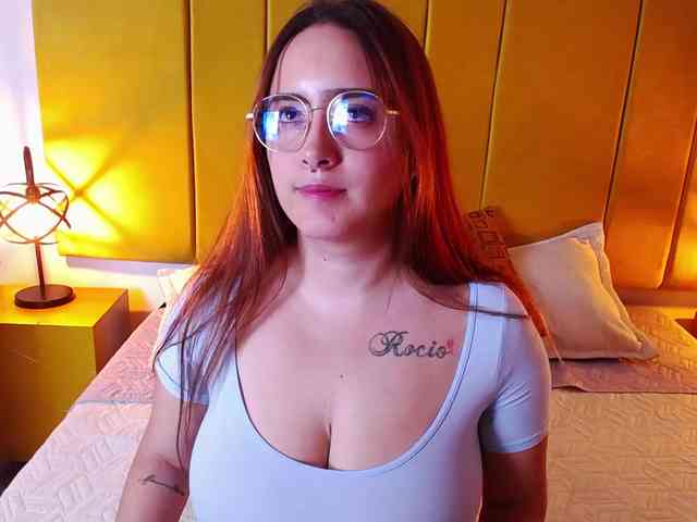 PamelaJohnsonn webcam