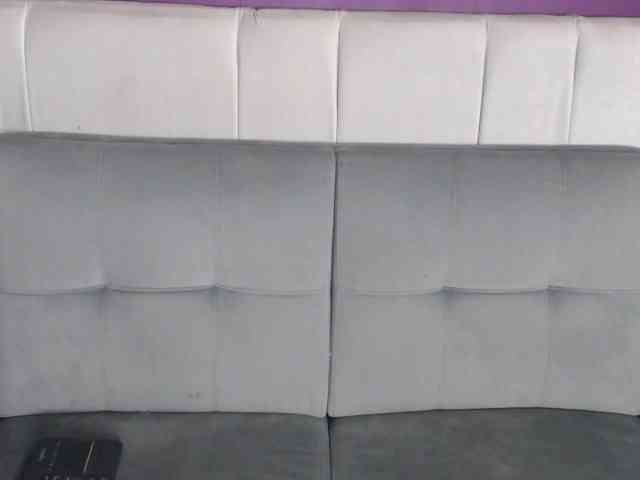 PamelaJohnsonn webcam