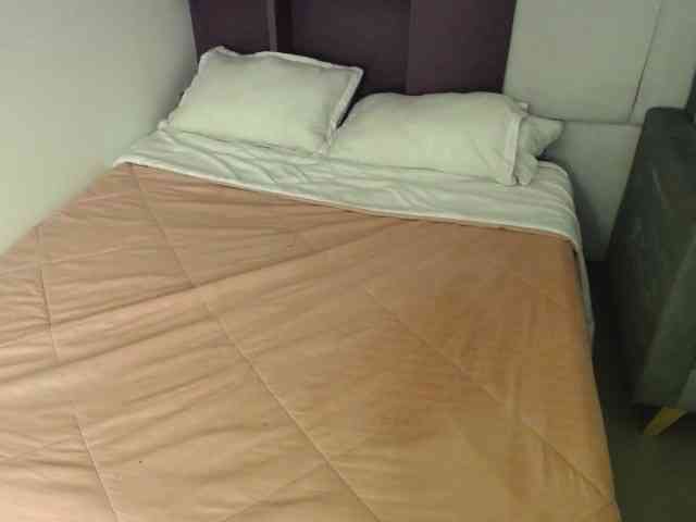 PamelaJohnsonn webcam