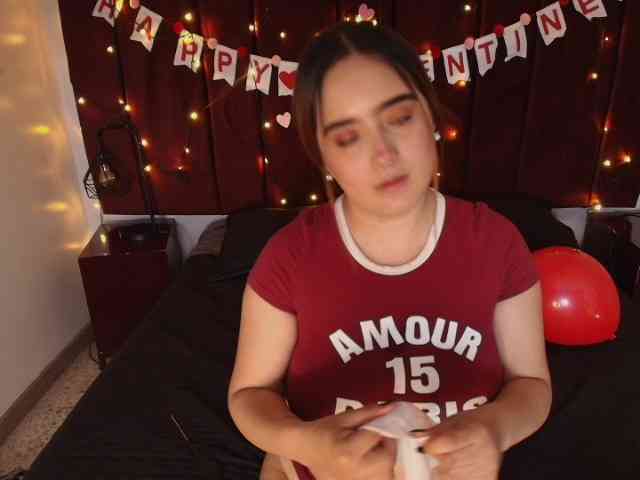 PamelaJohnsonn webcam