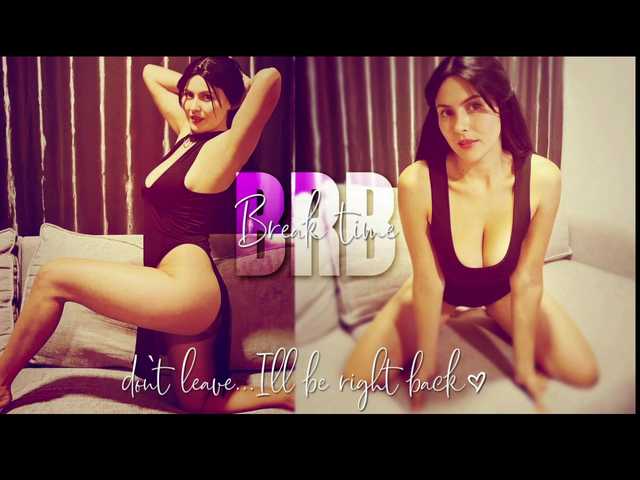 AriaShy's BongaCams show and profile