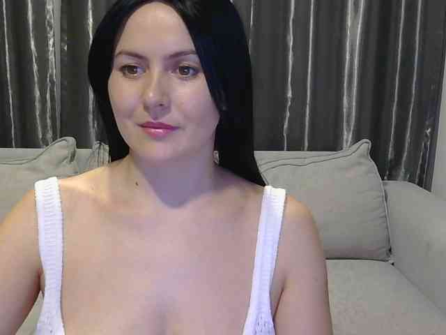 AriaShy webcam
