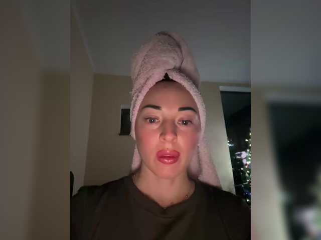 Uljchik's BongaCams show and profile