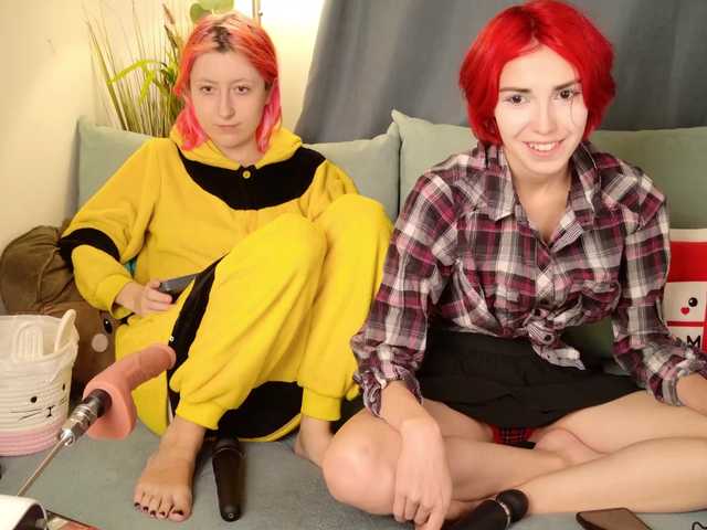 Bloom-and-Shen Live Webcam on BongaCams