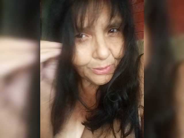 Barbara-CIN Live Cam on BongaCams and RICams