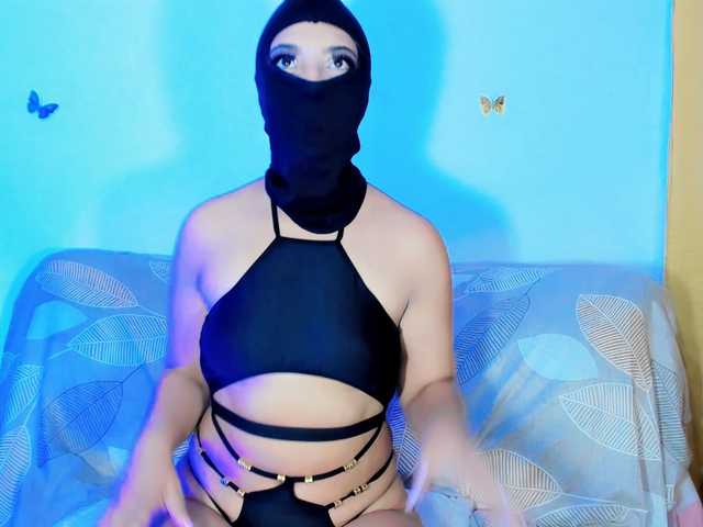 LiaGill's BongaCams show and profile