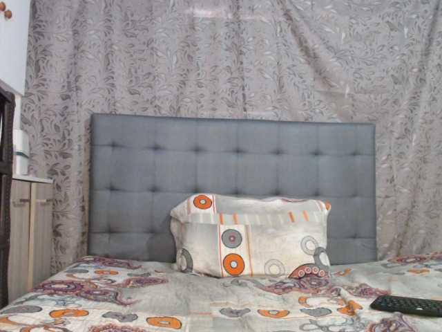 soe-lara from BongaCams is Freechat