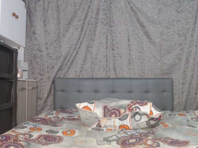 soe-lara live cam profile