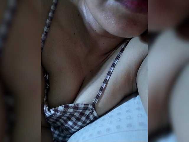 Pretty30's BongaCams show and profile