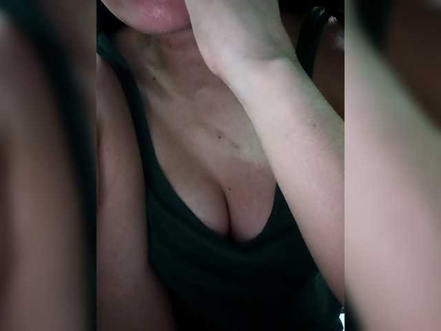 Pretty30's BongaCams show and profile