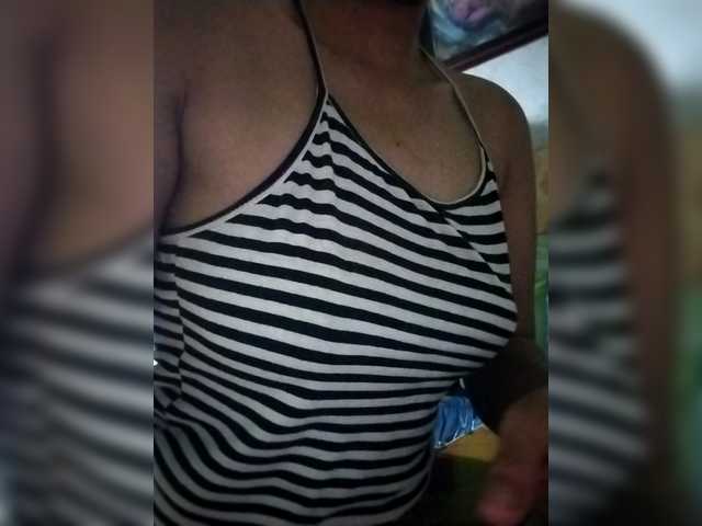 Pretty30's BongaCams show and profile